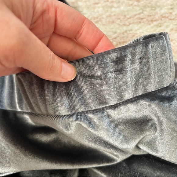 J Lee Silver Gray Velvet Midi A Line Skirt Size Medium Holiday Party Fall Autumn - Picture 7 of 8